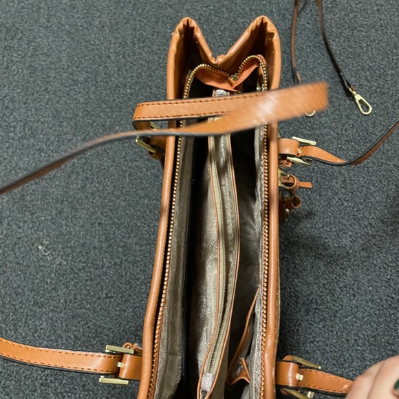 Michael Kors Tote Bag - Picture 3 of 3
